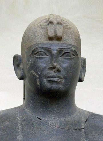 25th Dynasty ruler Taharka, statue. Kerma Museum in Sudan. Only shows head and part of shoulders. He wears the necklace of Kushite kings. He has African features but less thick lips and nose than the Osorkon artifact. 